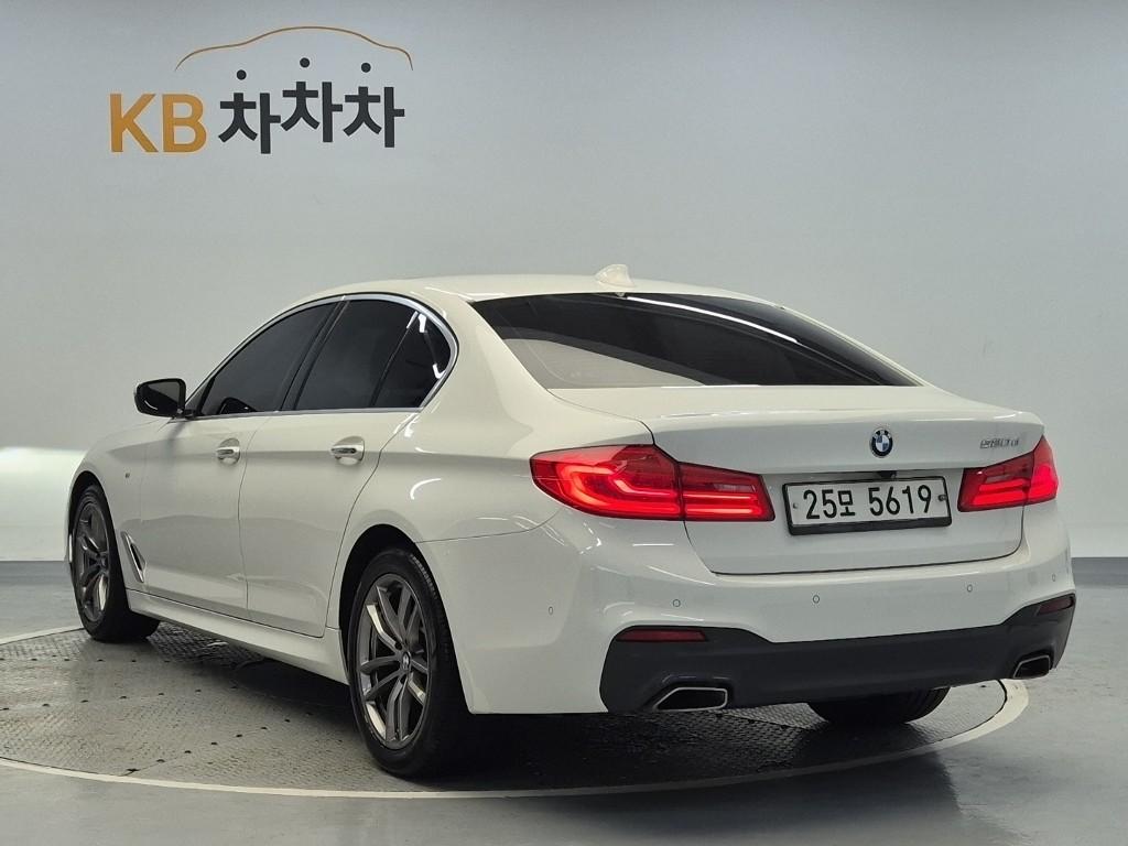 2018 BMW 5 SERIES (7Gen) 