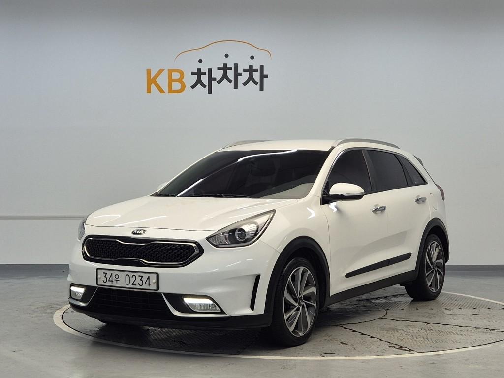 2017 KIA NIRO 