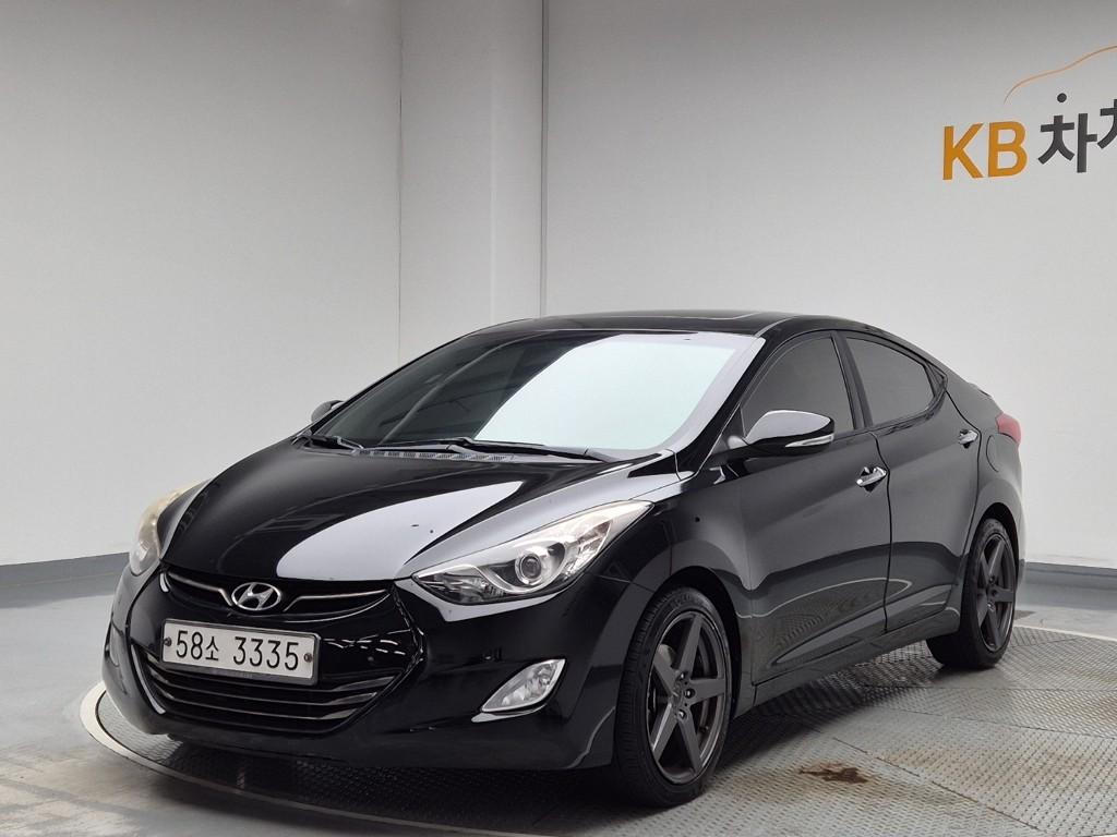 2013 HYUNDAI AVANTE MD 