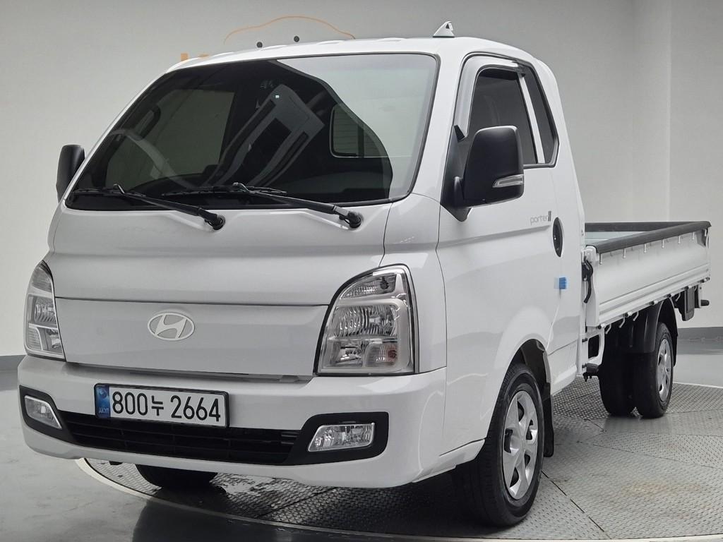 2025 HYUNDAI PORTER II 