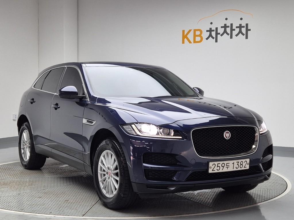 2018 JAGUAR F-PACE 