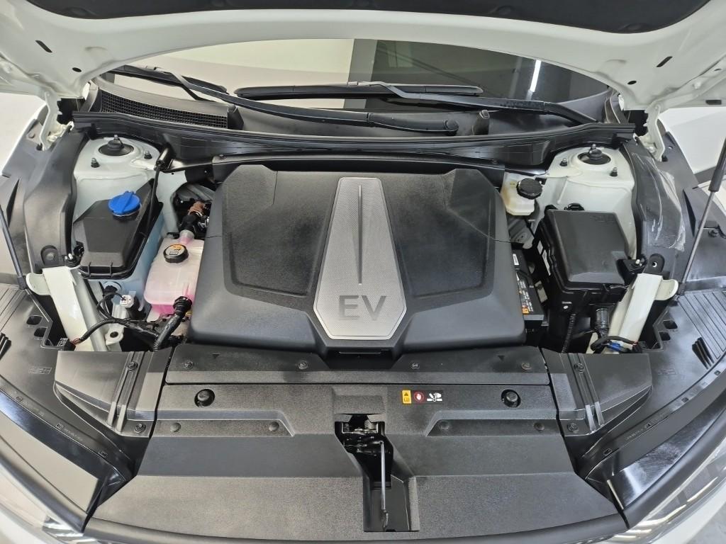 2023 KIA EV6 