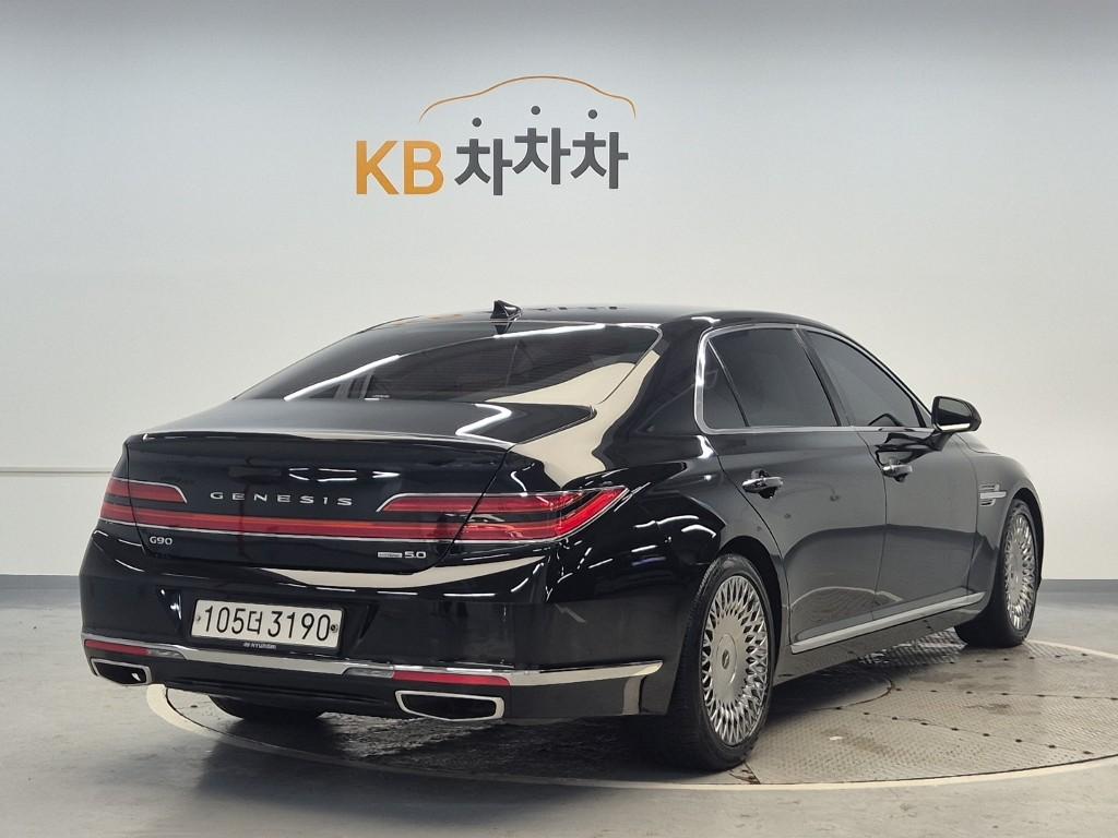 2020 GENESIS G90 