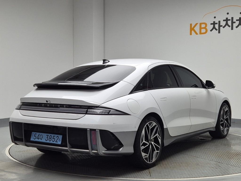 2023 HYUNDAI IONIQ6 