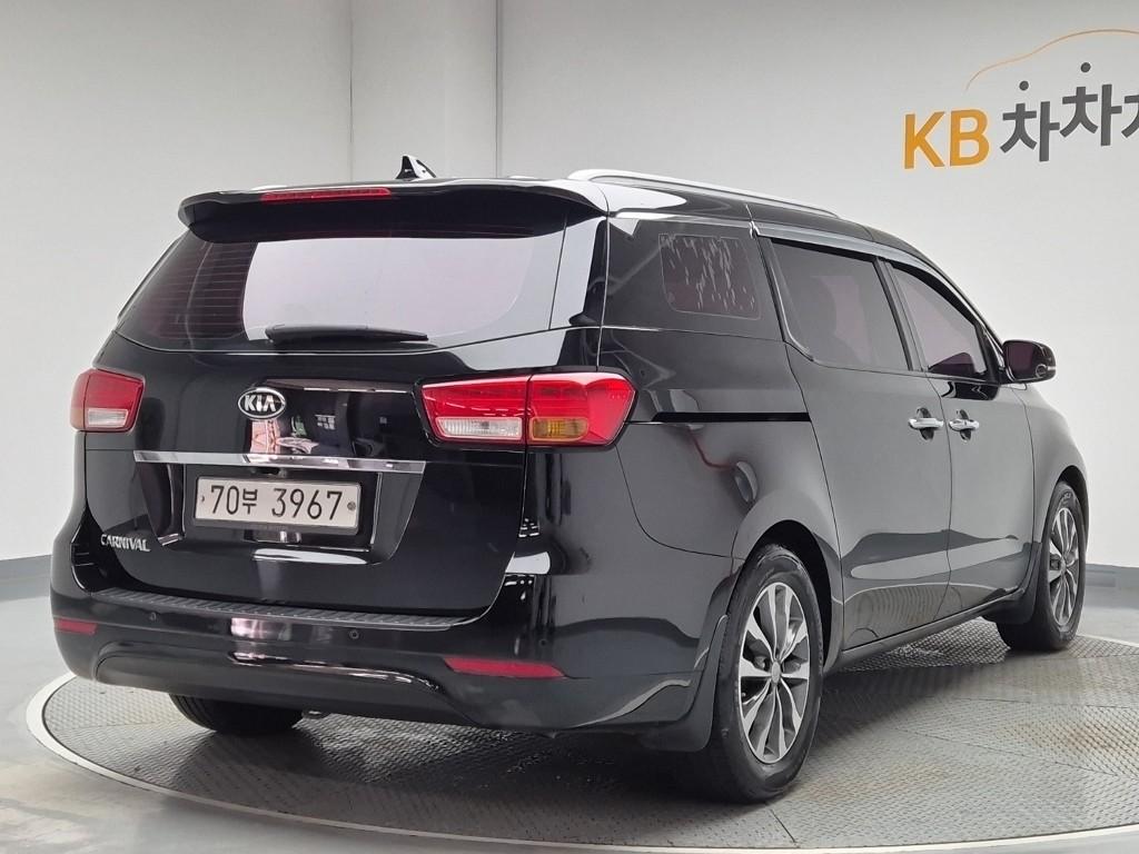 2016 KIA ALL NEW CARNIVAL 