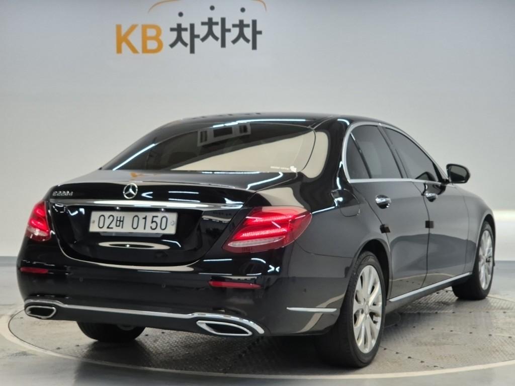 2017 BENZ E CLASS (5Gen) 