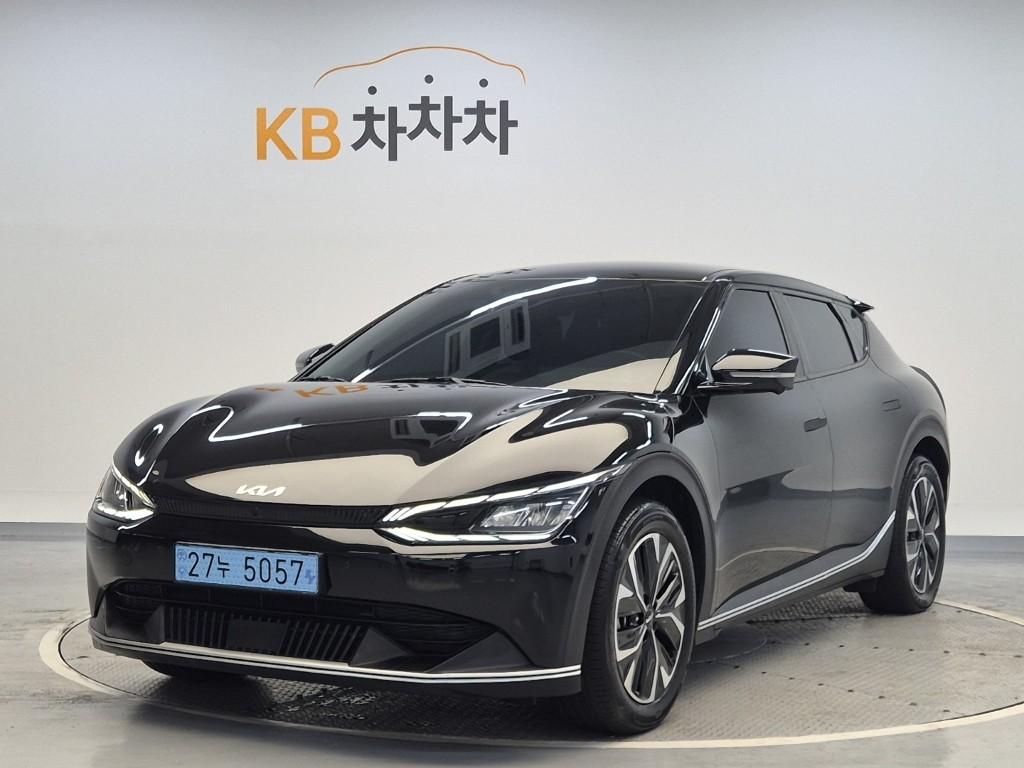 2022 KIA EV6 