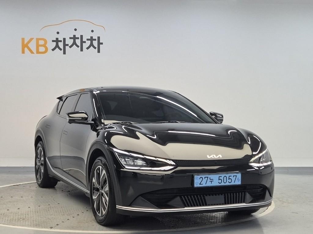 2022 KIA EV6 