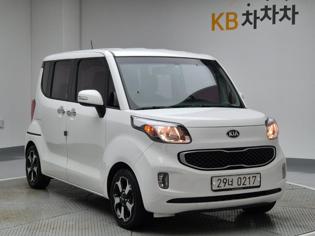 2016 KIA RAY 
