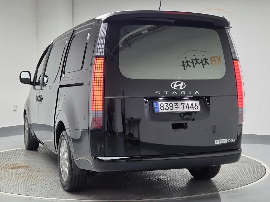 2025 HYUNDAI STARIA 