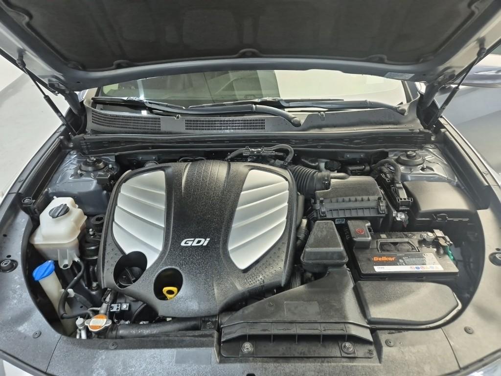 2011 HYUNDAI GRANDEUR HG 