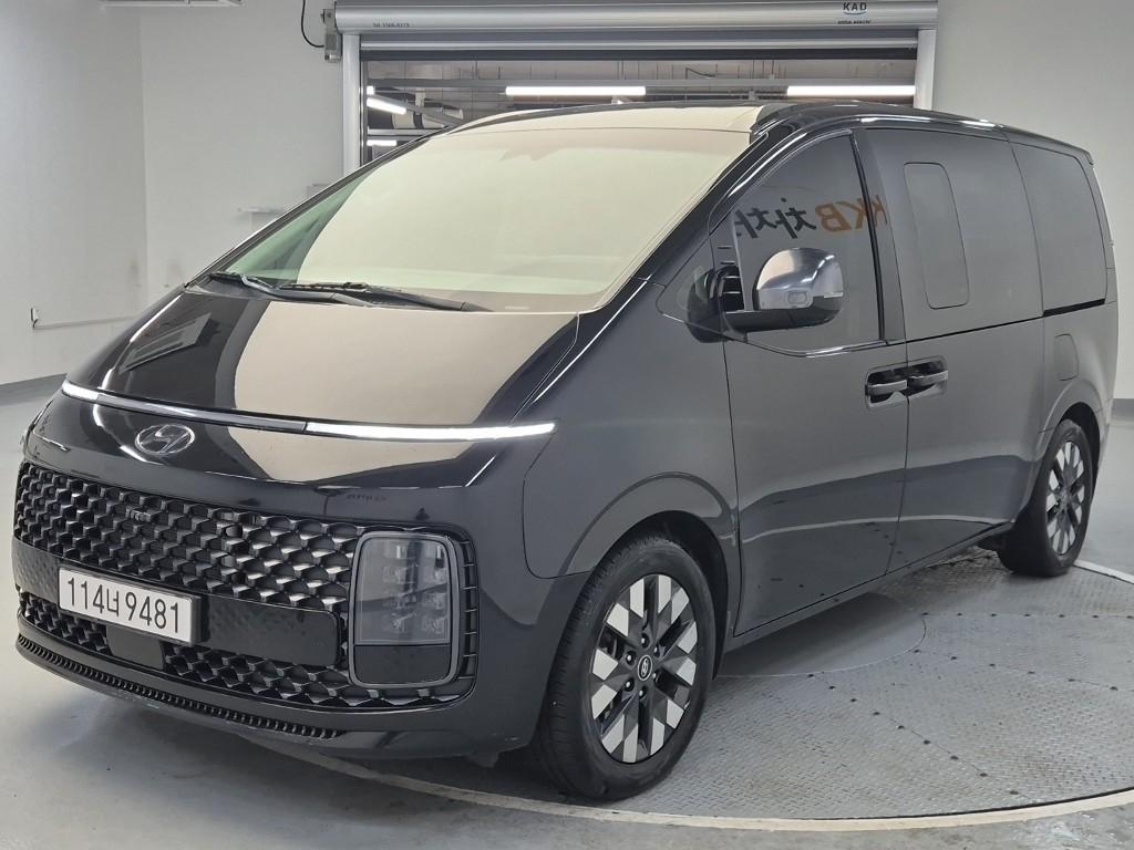 2023 HYUNDAI STARIA 