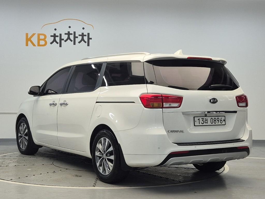 2016 KIA ALL NEW CARNIVAL 