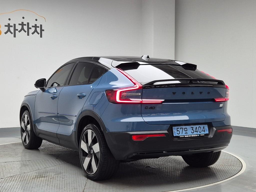 2022 VOLVO C40 RECHARGE 