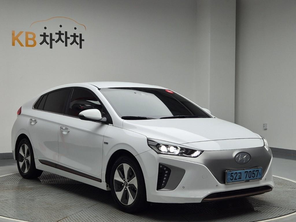 2018 HYUNDAI IONIQ Electric 