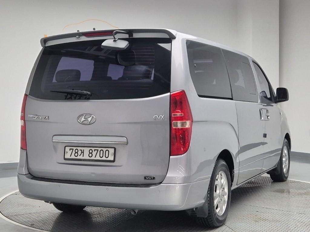 2012 HYUNDAI GRAND STAREX 