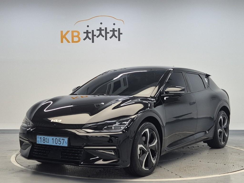 2022 KIA EV6 