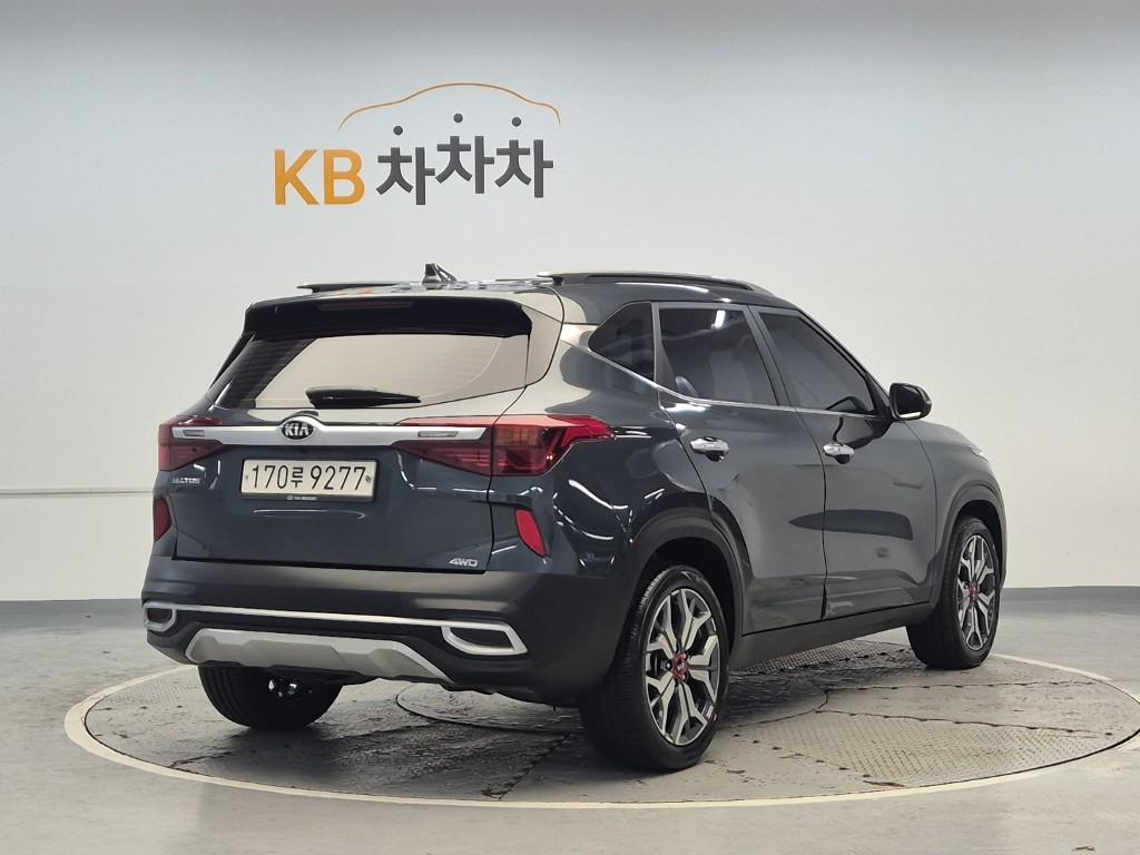 2021 KIA SELTOS 