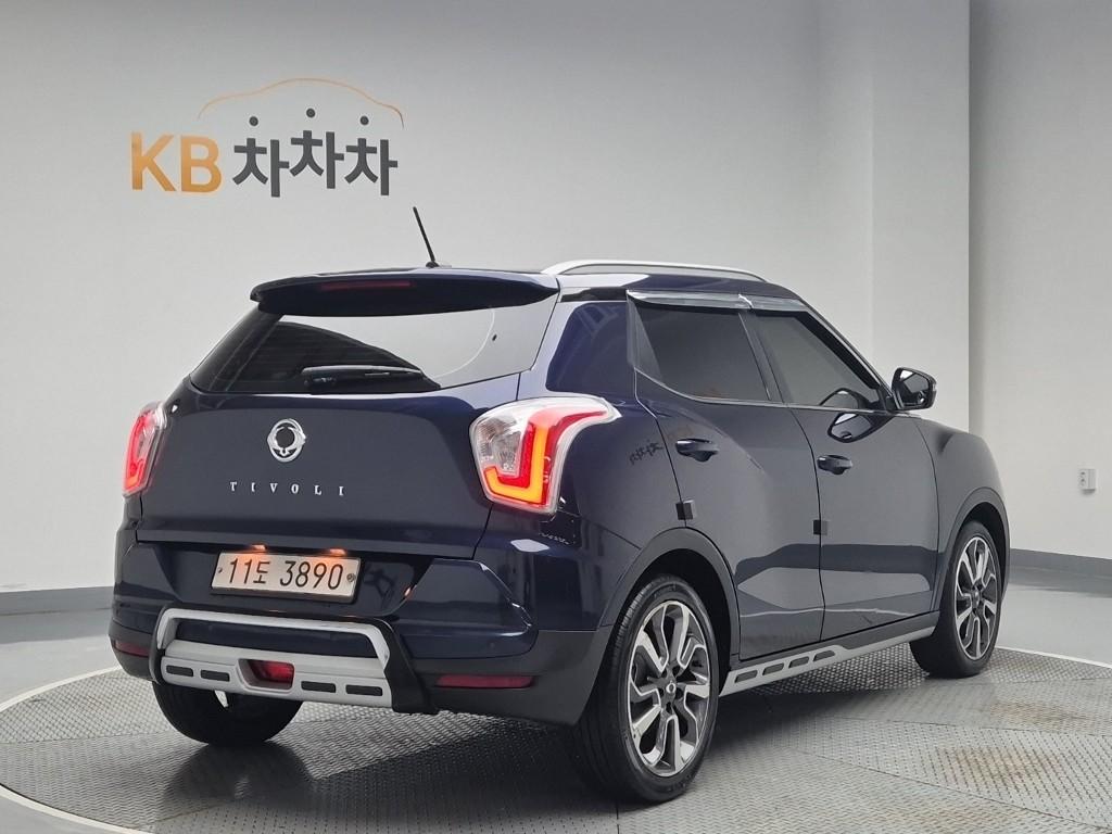 2015 SSANGYONG TIVOLI 
