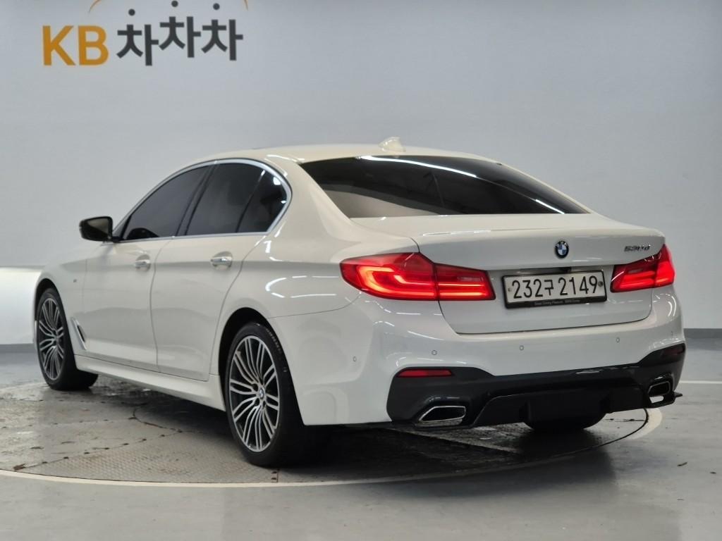 2018 BMW 5 SERIES (7Gen) 