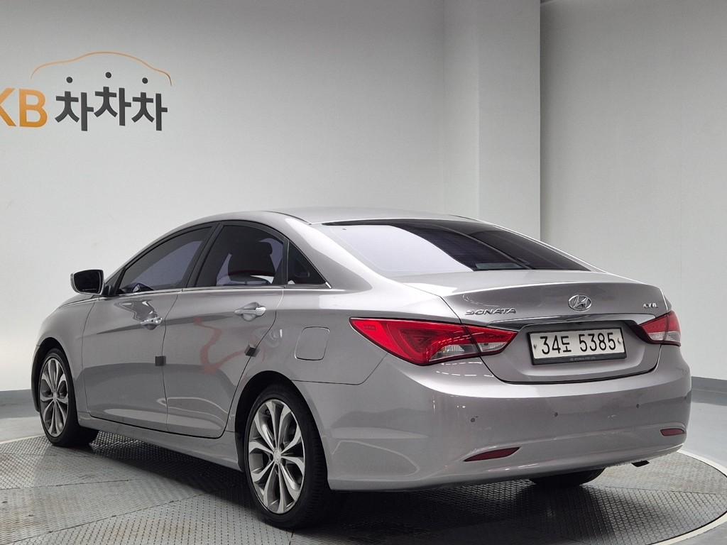 2014 HYUNDAI SONATA THE BRILIANT 