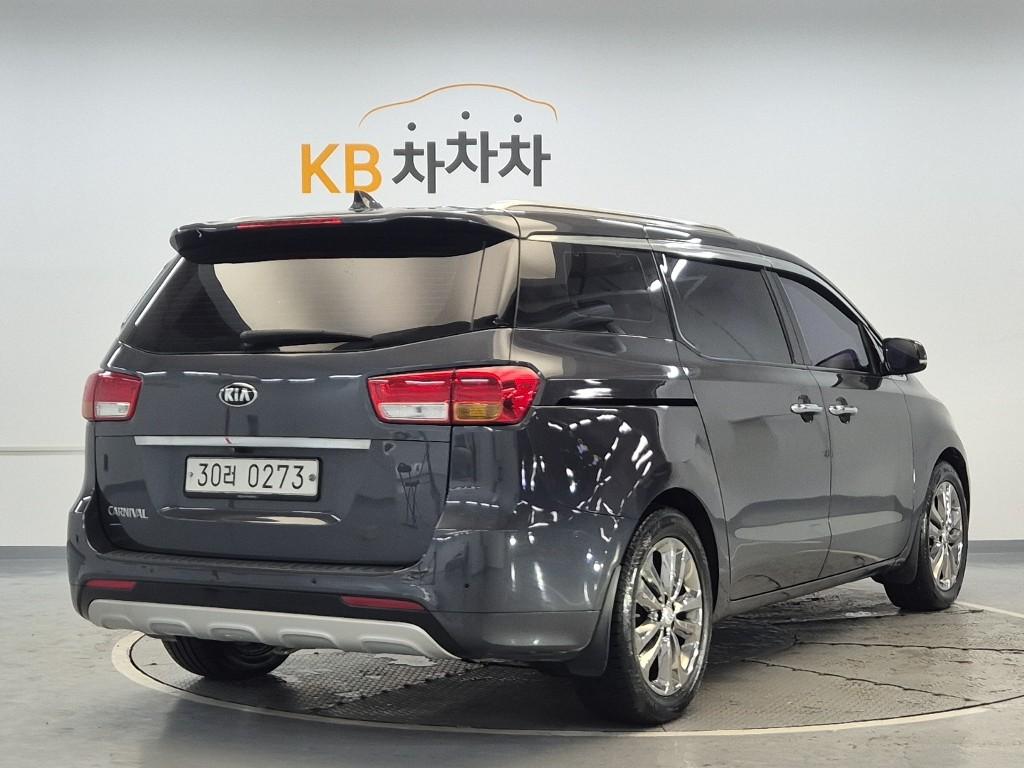 2017 KIA ALL NEW CARNIVAL 