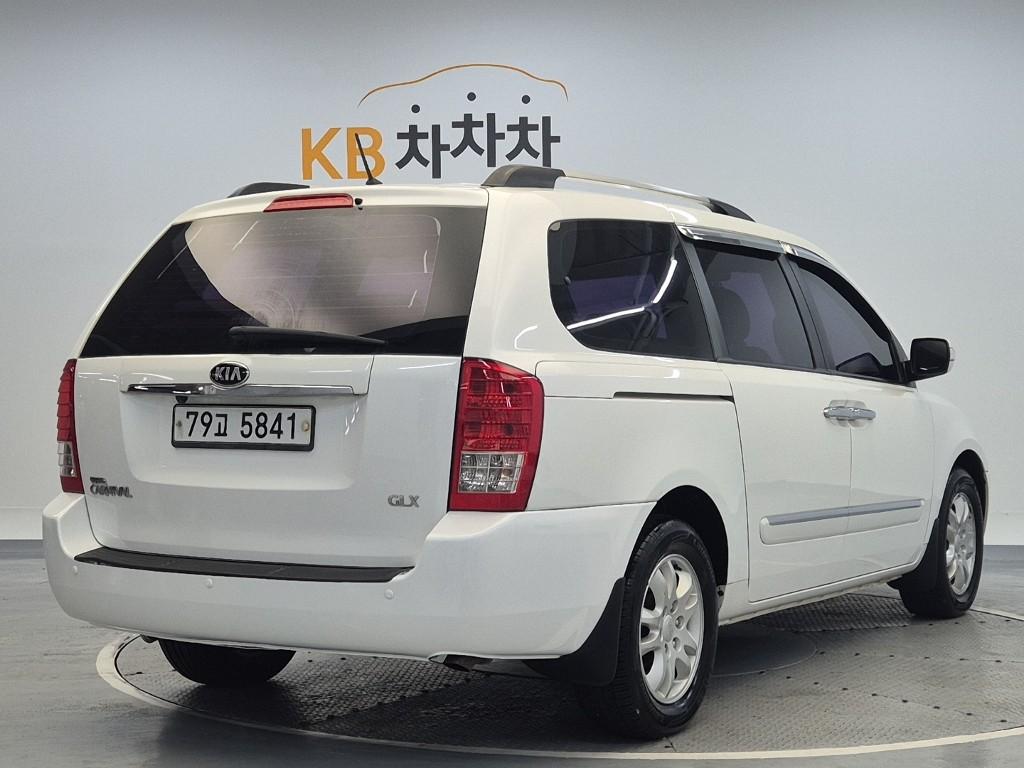 2014 KIA CARNIVAL R 