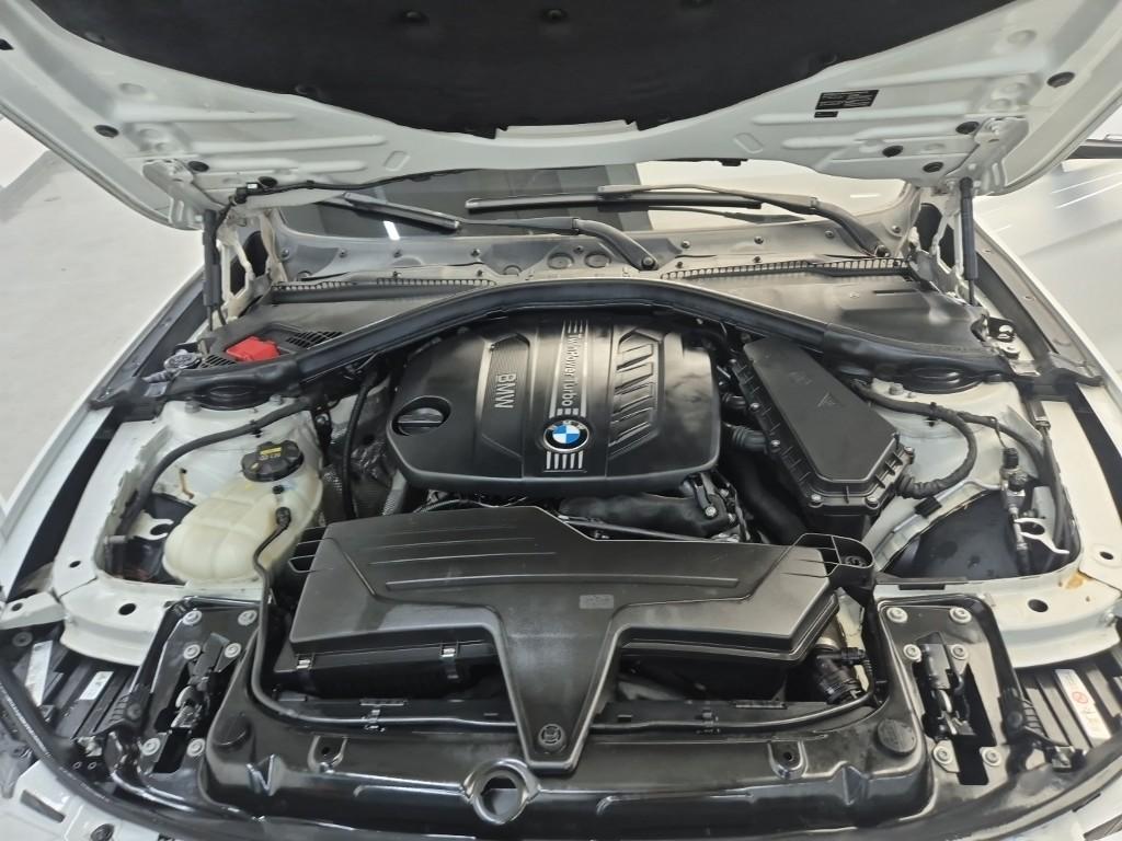 2015 BMW 3 Series (6Gen) 