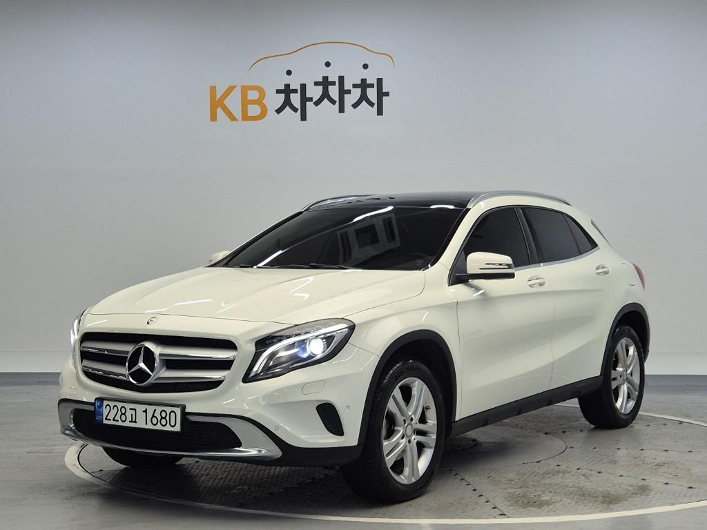 2017 BENZ GLA CLASS 