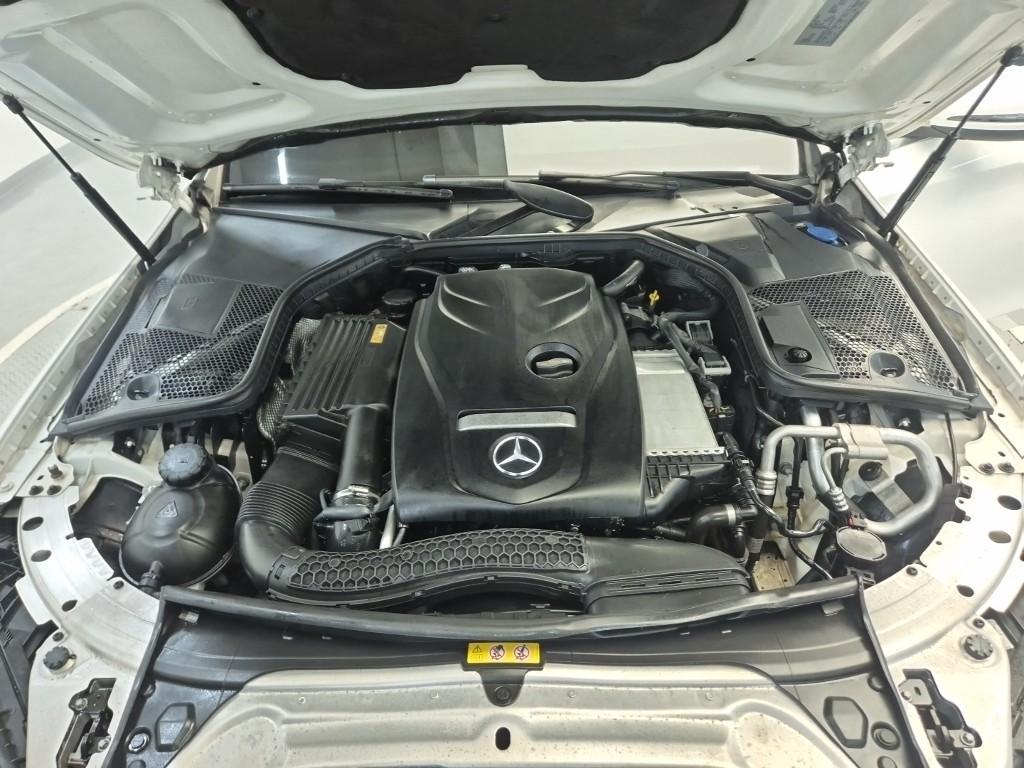 2017 BENZ C CLASS (4Gen) 