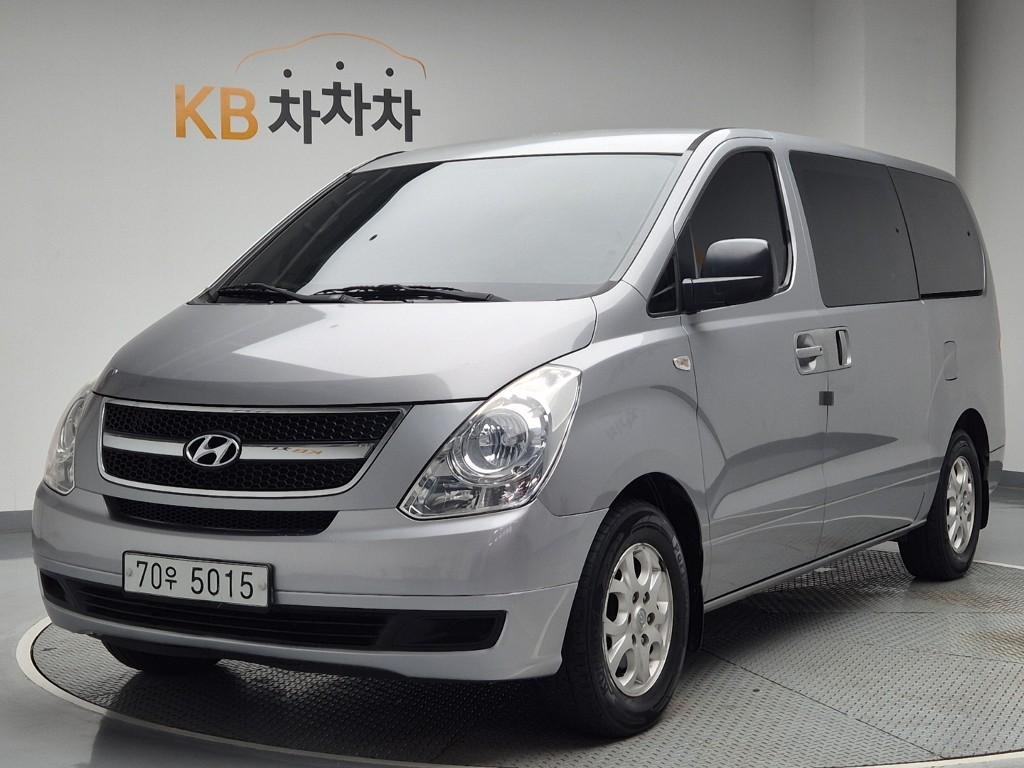 2012 HYUNDAI GRAND STAREX 