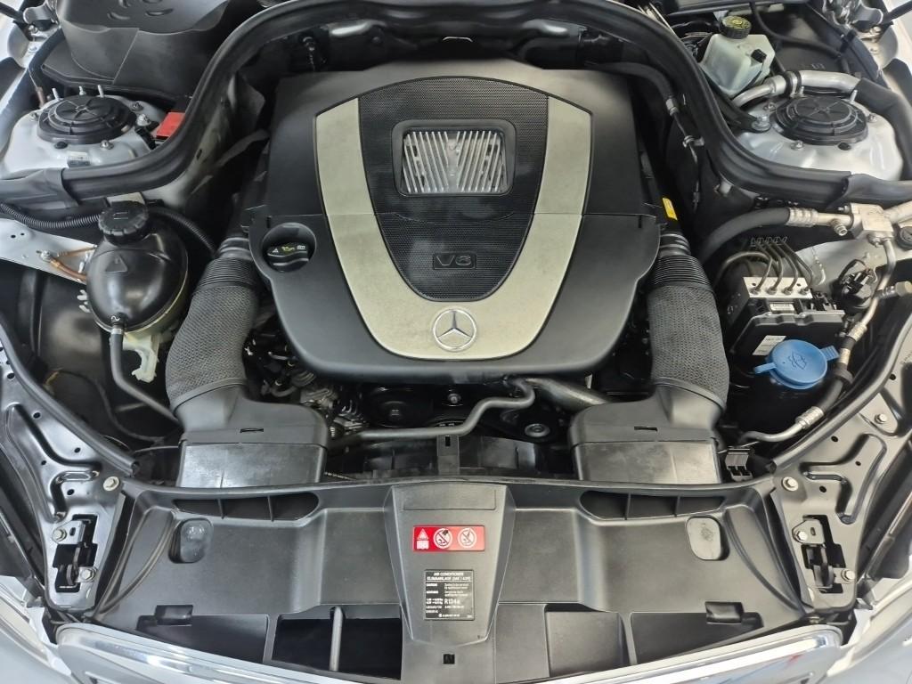 2010 BENZ E CLASS (4Gen) 