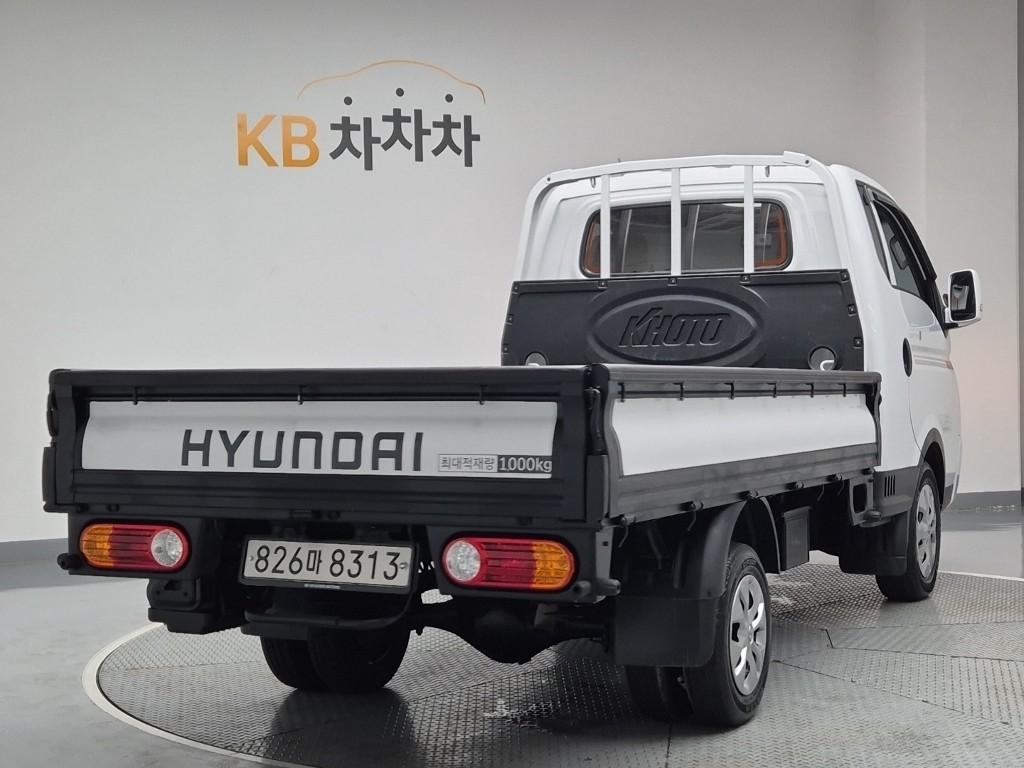 2023 HYUNDAI PORTER II 