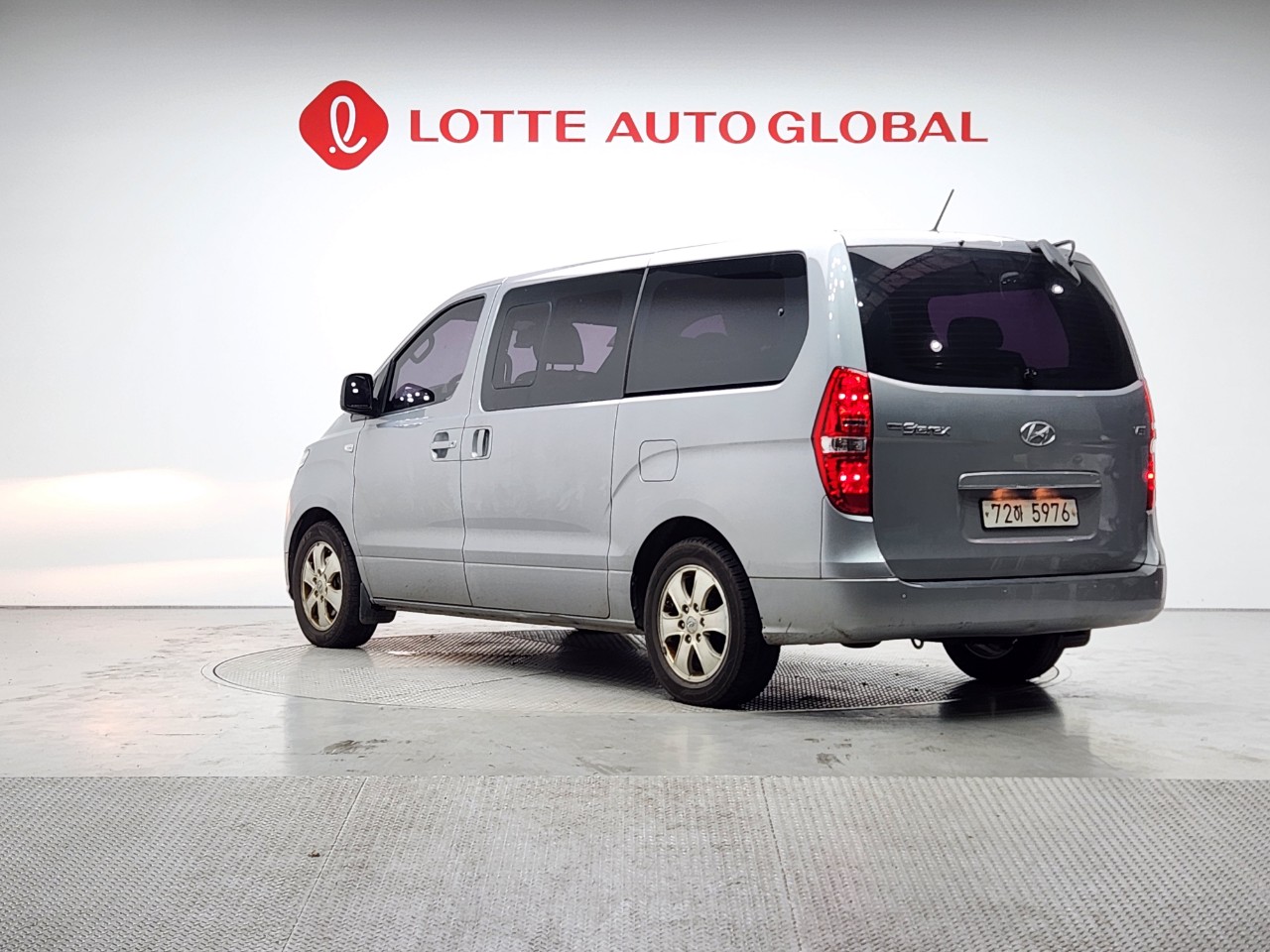 2021 HYUNDAI THE NEW GRAND STAREX 12seat Diesel Smart