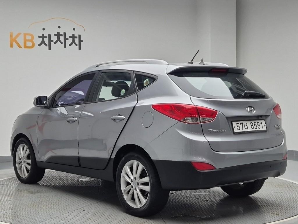 2011 HYUNDAI TUCSON ix 