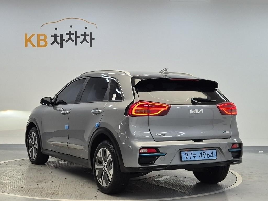 2022 KIA NIRO EV 