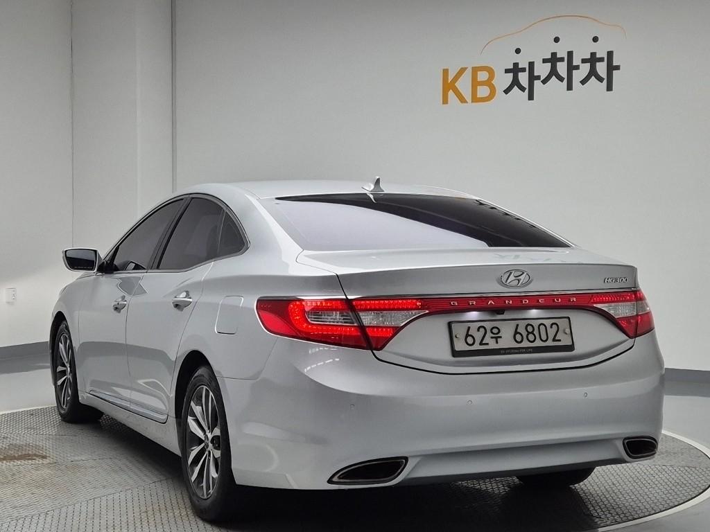2012 HYUNDAI GRANDEUR HG 