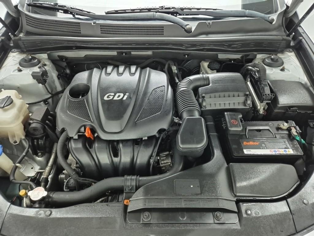 2012 HYUNDAI GRANDEUR HG 