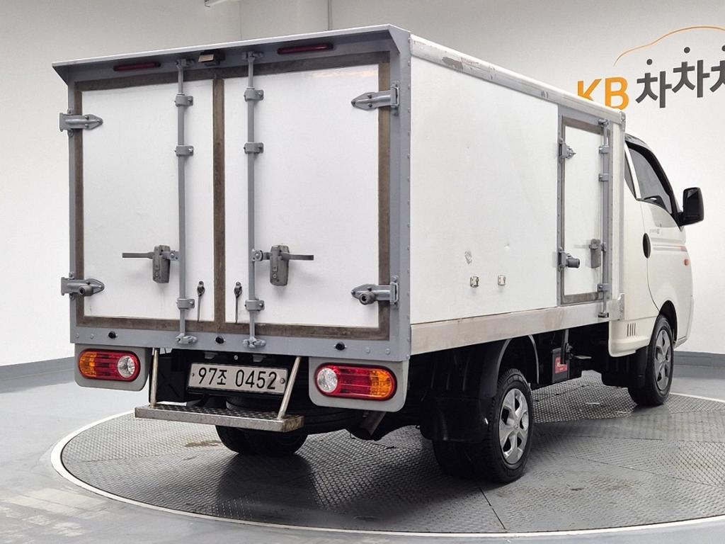 2018 HYUNDAI PORTER II 