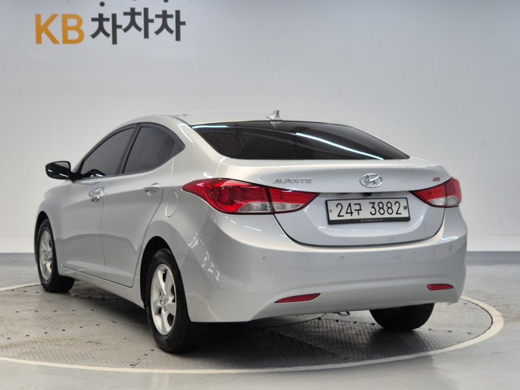 2014 HYUNDAI AVANTE MD 