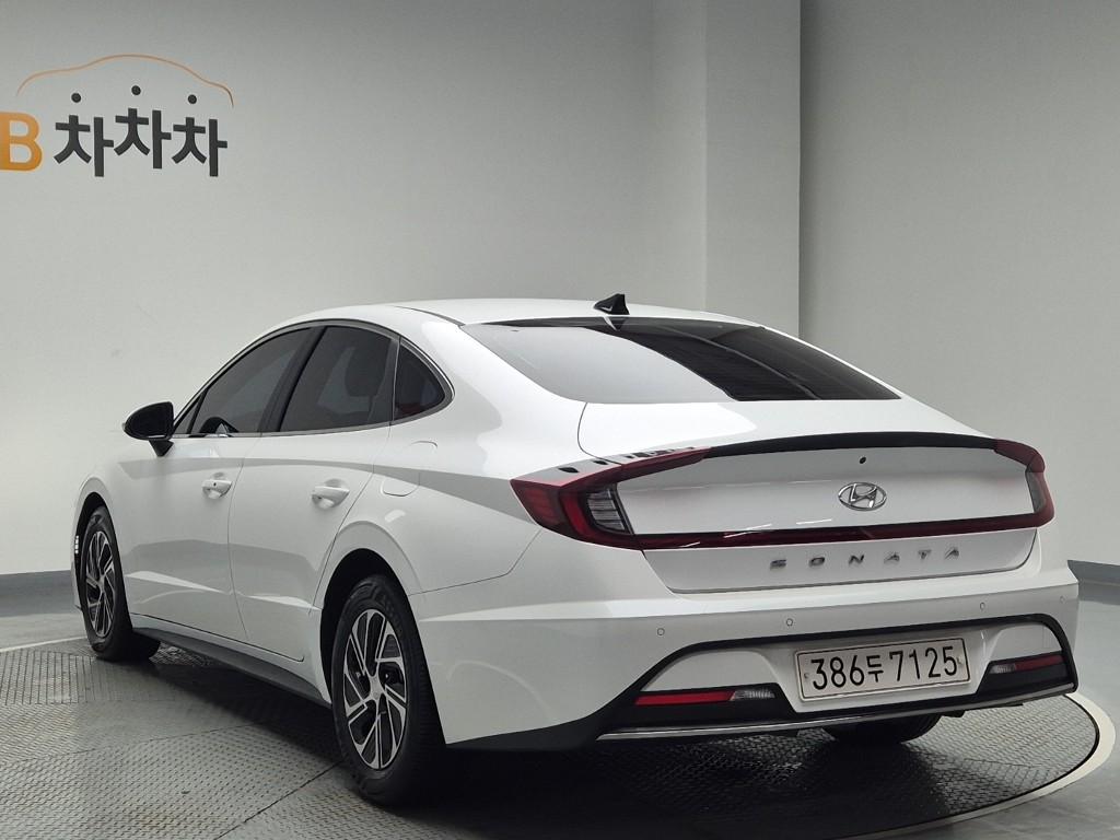2022 HYUNDAI SONATA (DN8) HYBRID 