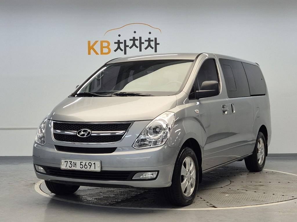 2015 HYUNDAI GRAND STAREX 