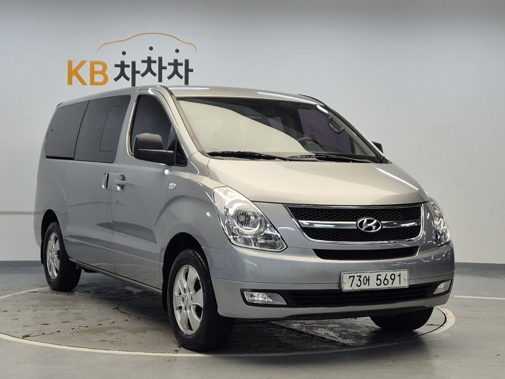 2015 HYUNDAI GRAND STAREX 