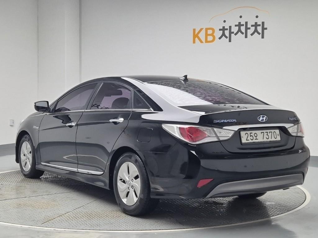 2014 HYUNDAI YF SONATA HYBRID 