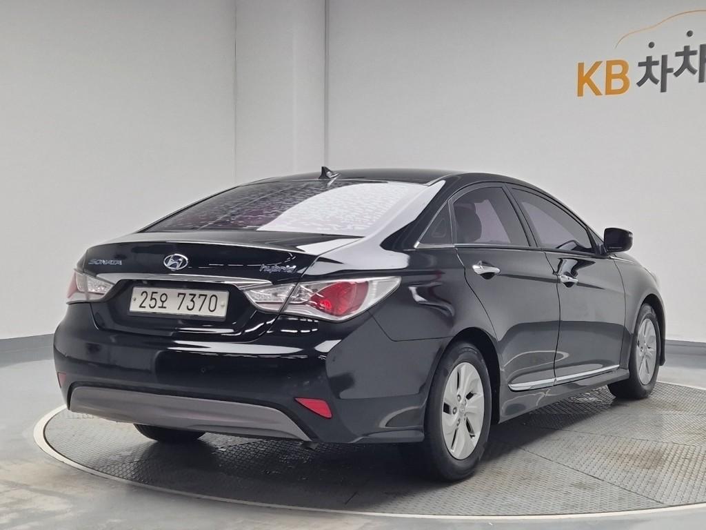 2014 HYUNDAI YF SONATA HYBRID 