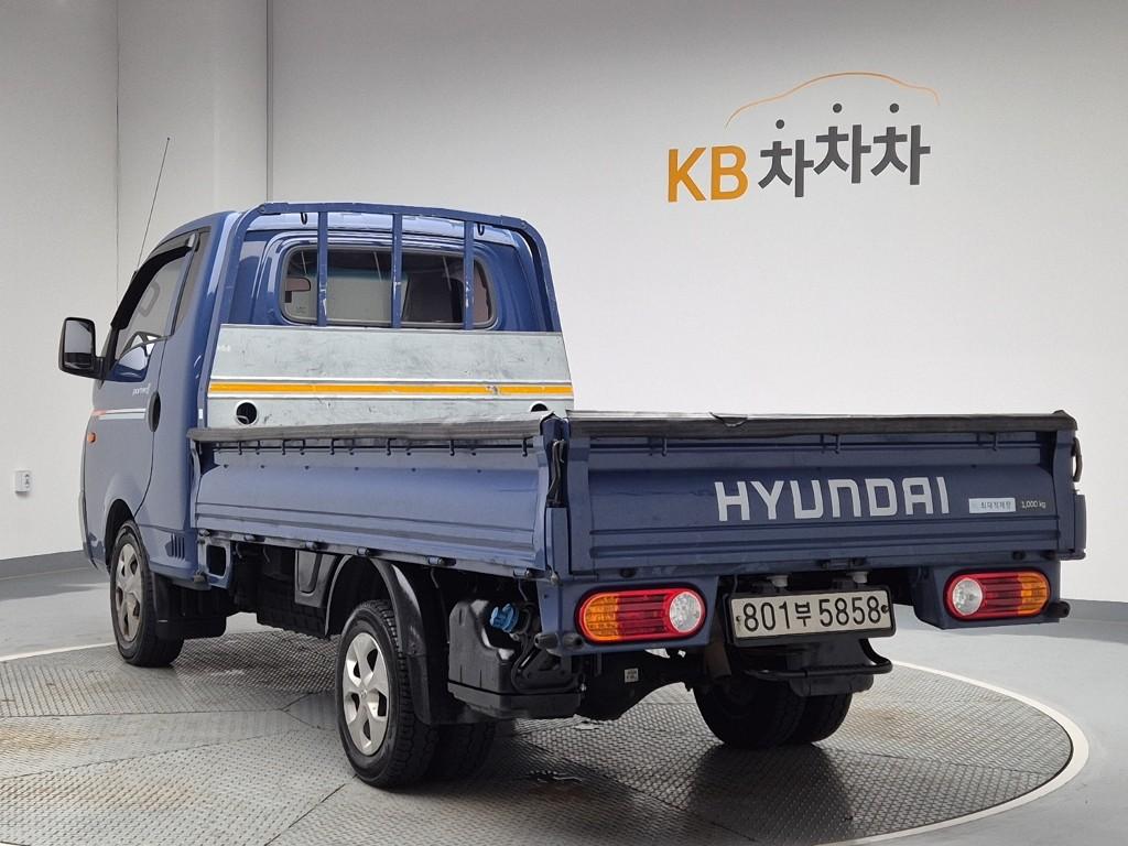 2022 HYUNDAI PORTER II 