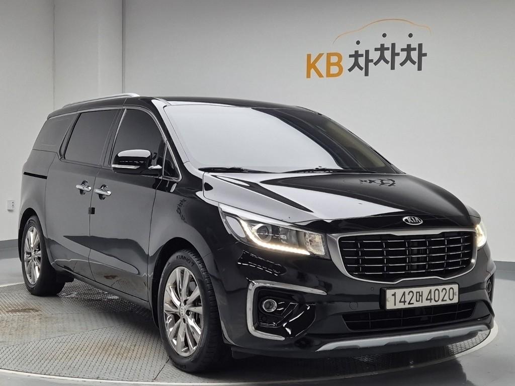 2019 KIA THE NEW CARNIVAL 