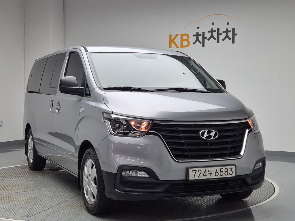 2020 HYUNDAI THE NEW GRAND STAREX 