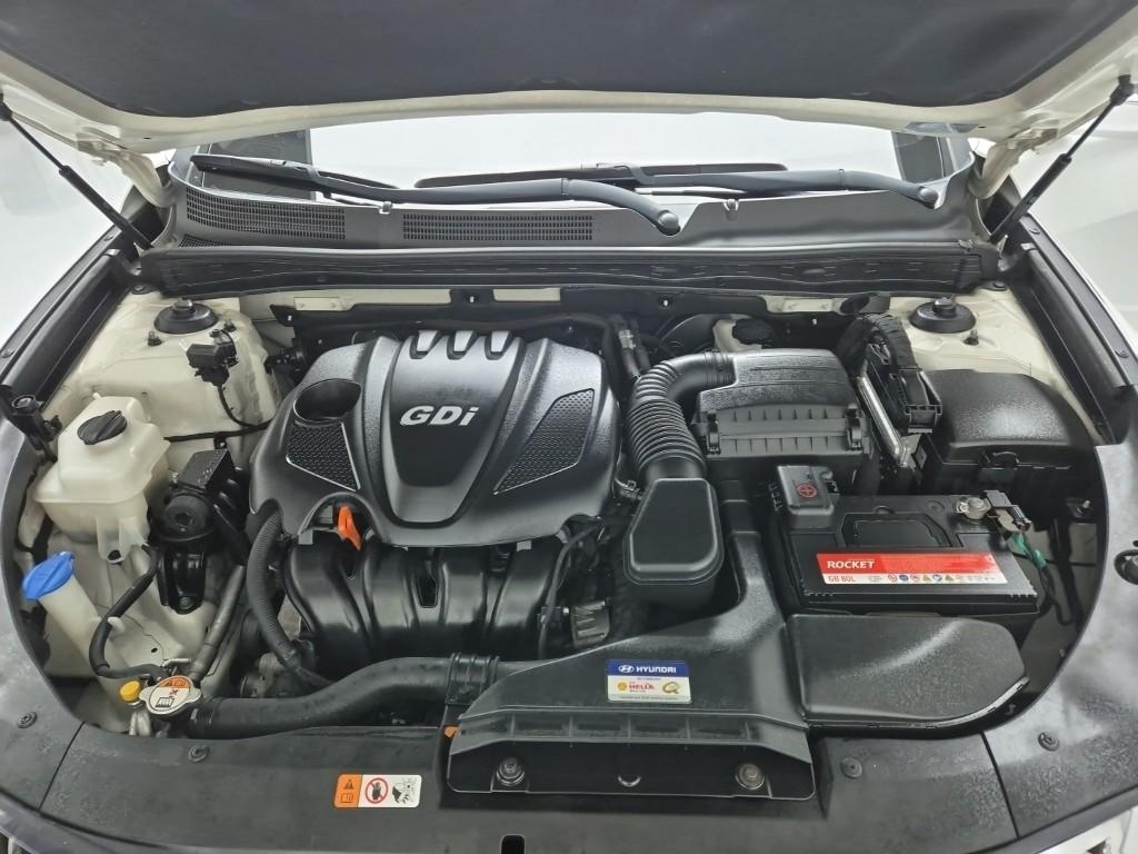 2013 HYUNDAI GRANDEUR HG 