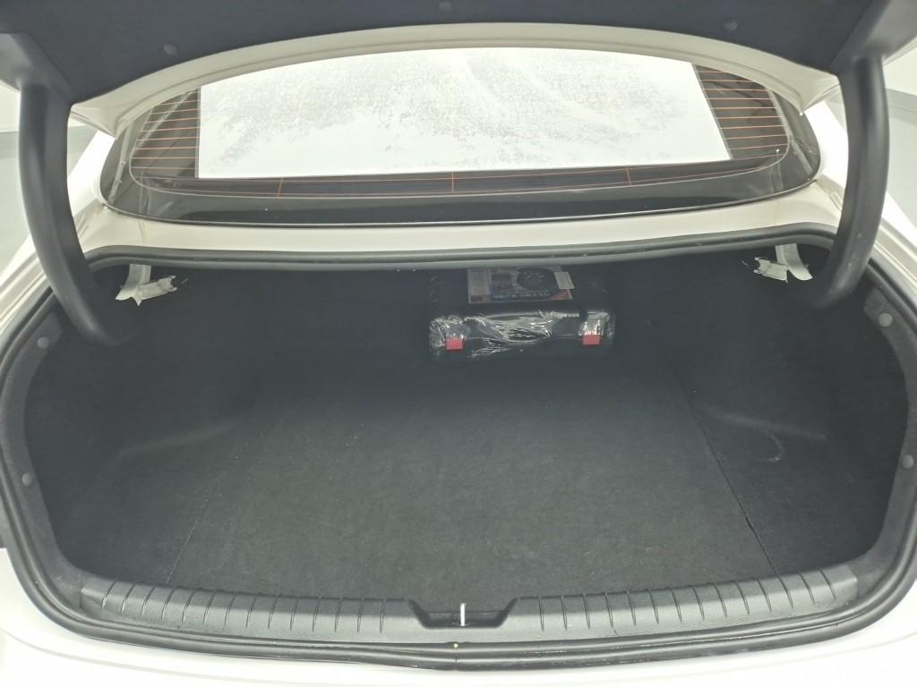 2022 HYUNDAI SONATA (DN8) HYBRID 